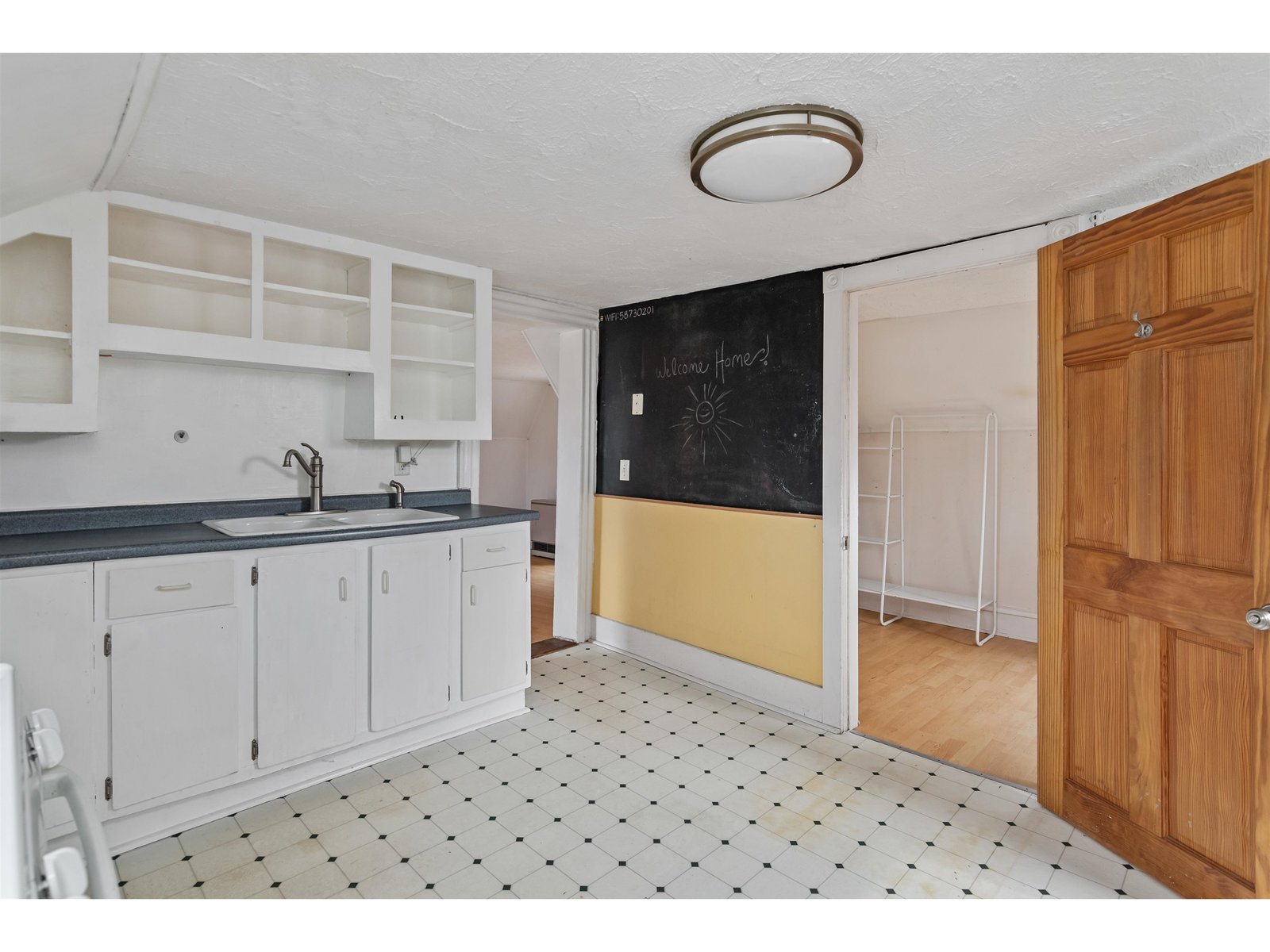 35 Convent Square, Unit 2