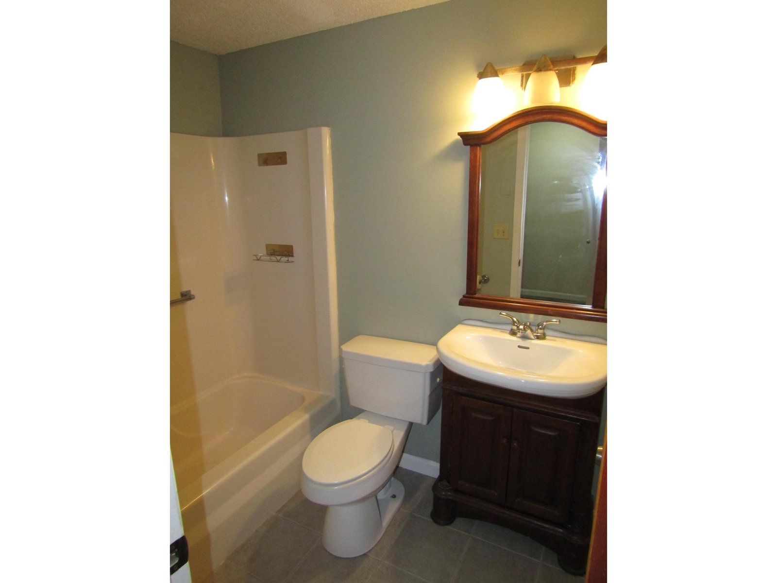 35 Hoyt Street, Unit 2