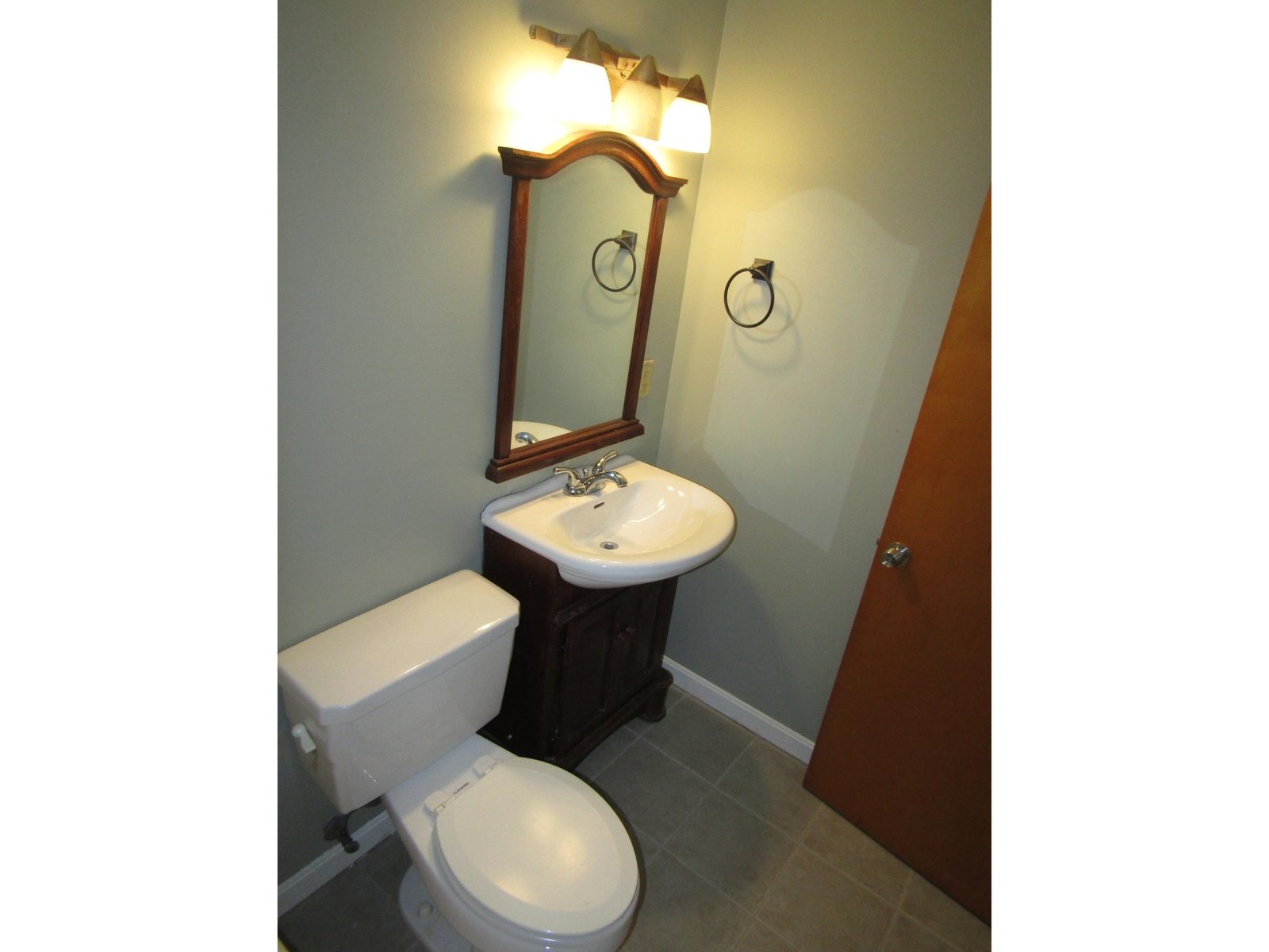 35 Hoyt Street, Unit 2