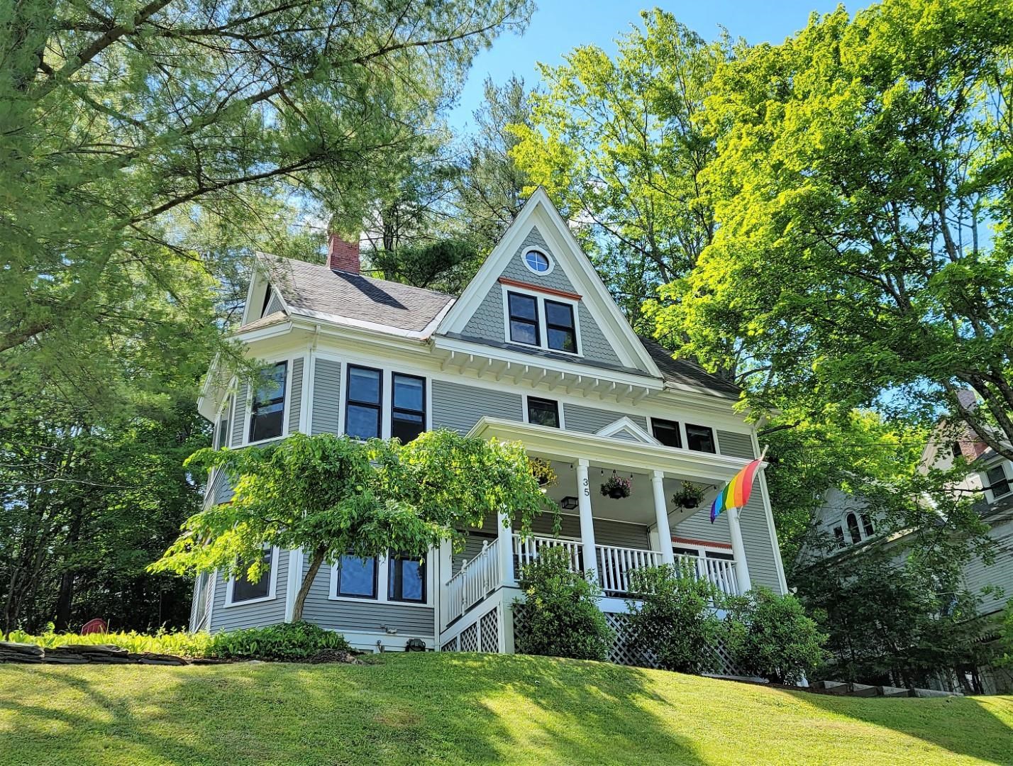35 Hubbard Street