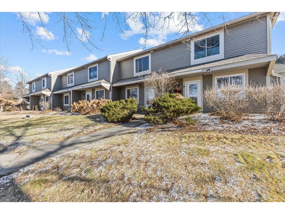 35 Overlook Drive