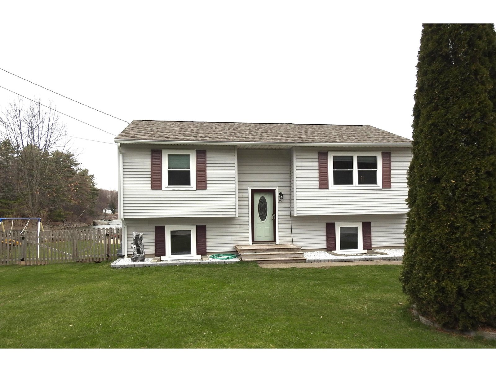 35 Ritchie Avenue