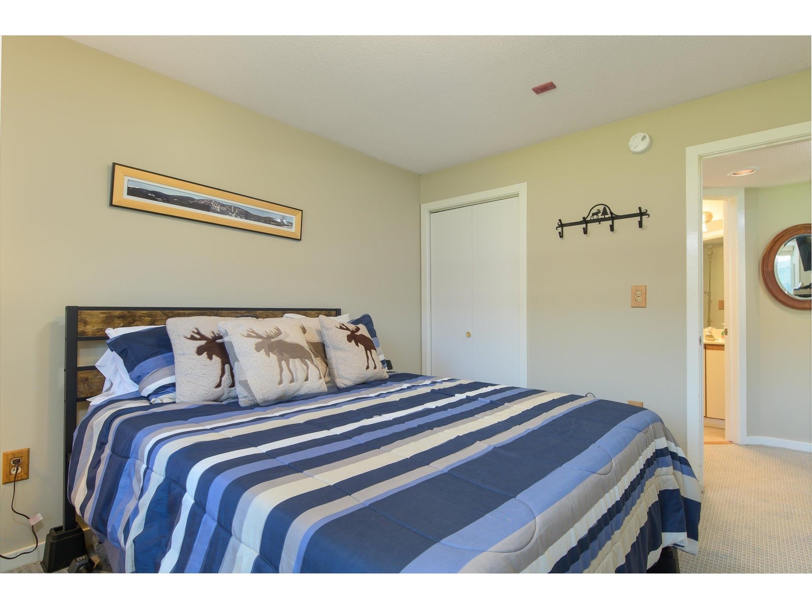 350 Mountain Road, Unit B103