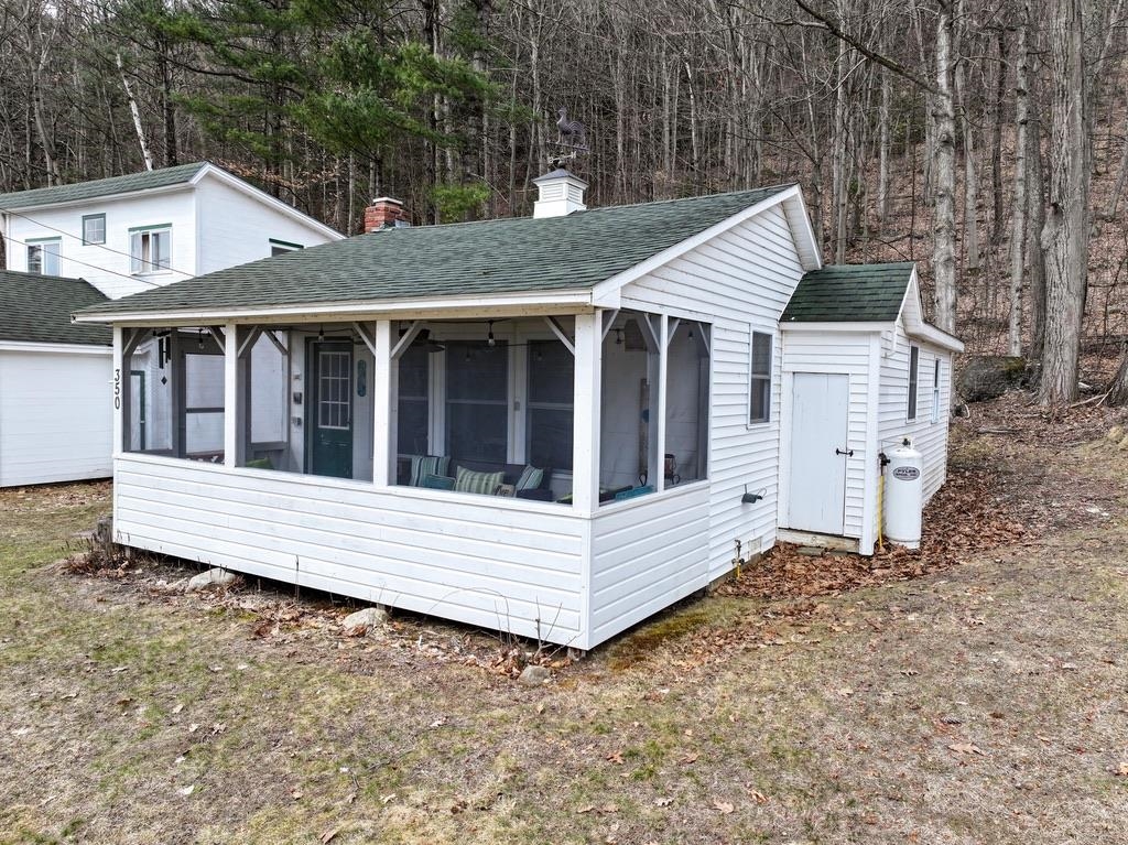 350 West Shore Road, Salisbury