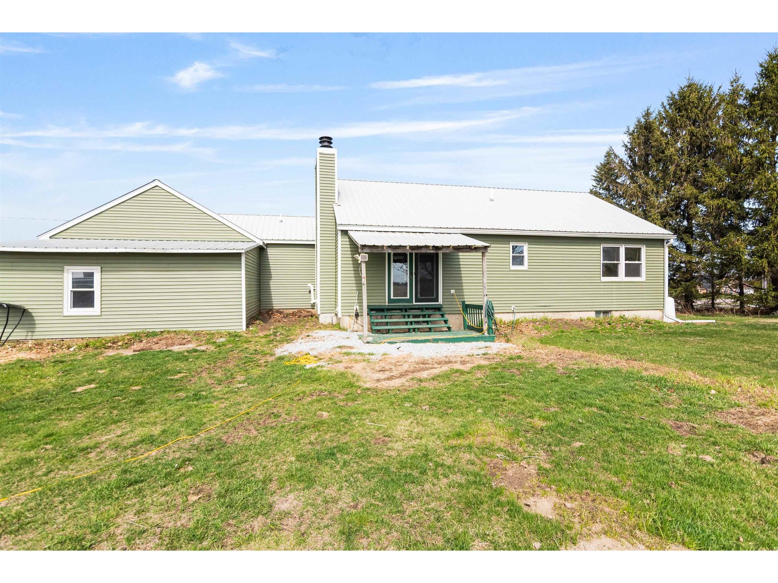 351 Lakewood Drive
