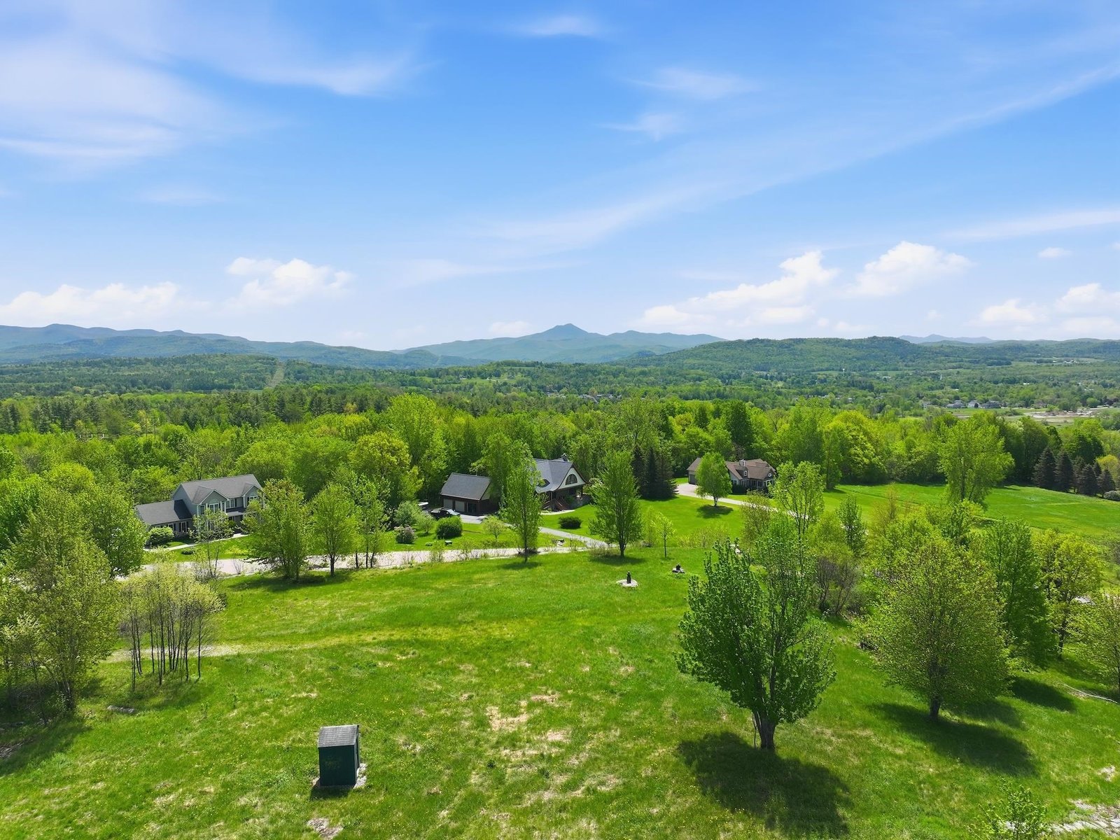 351 Ledgewood Drive