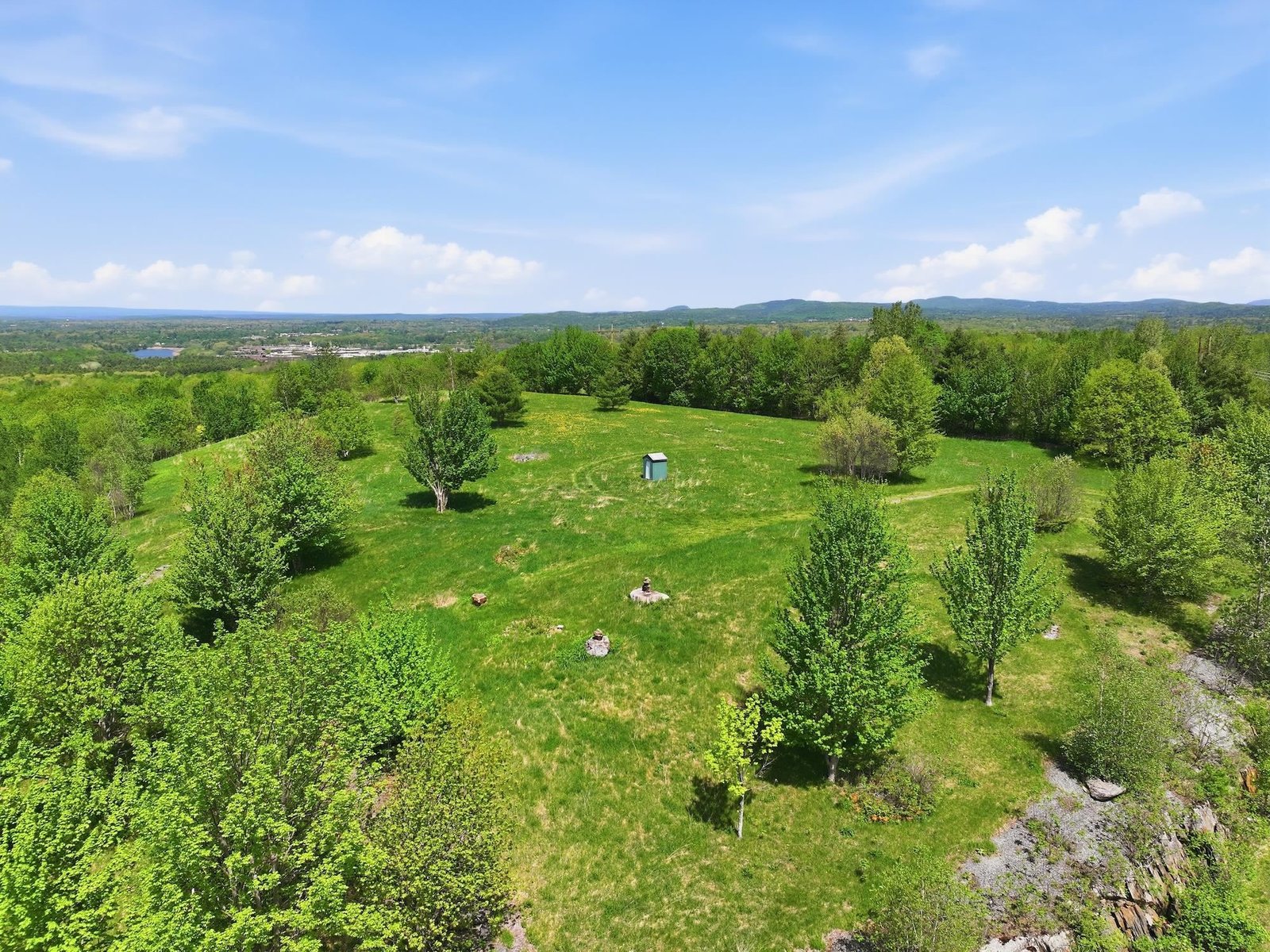 351 Ledgewood Drive