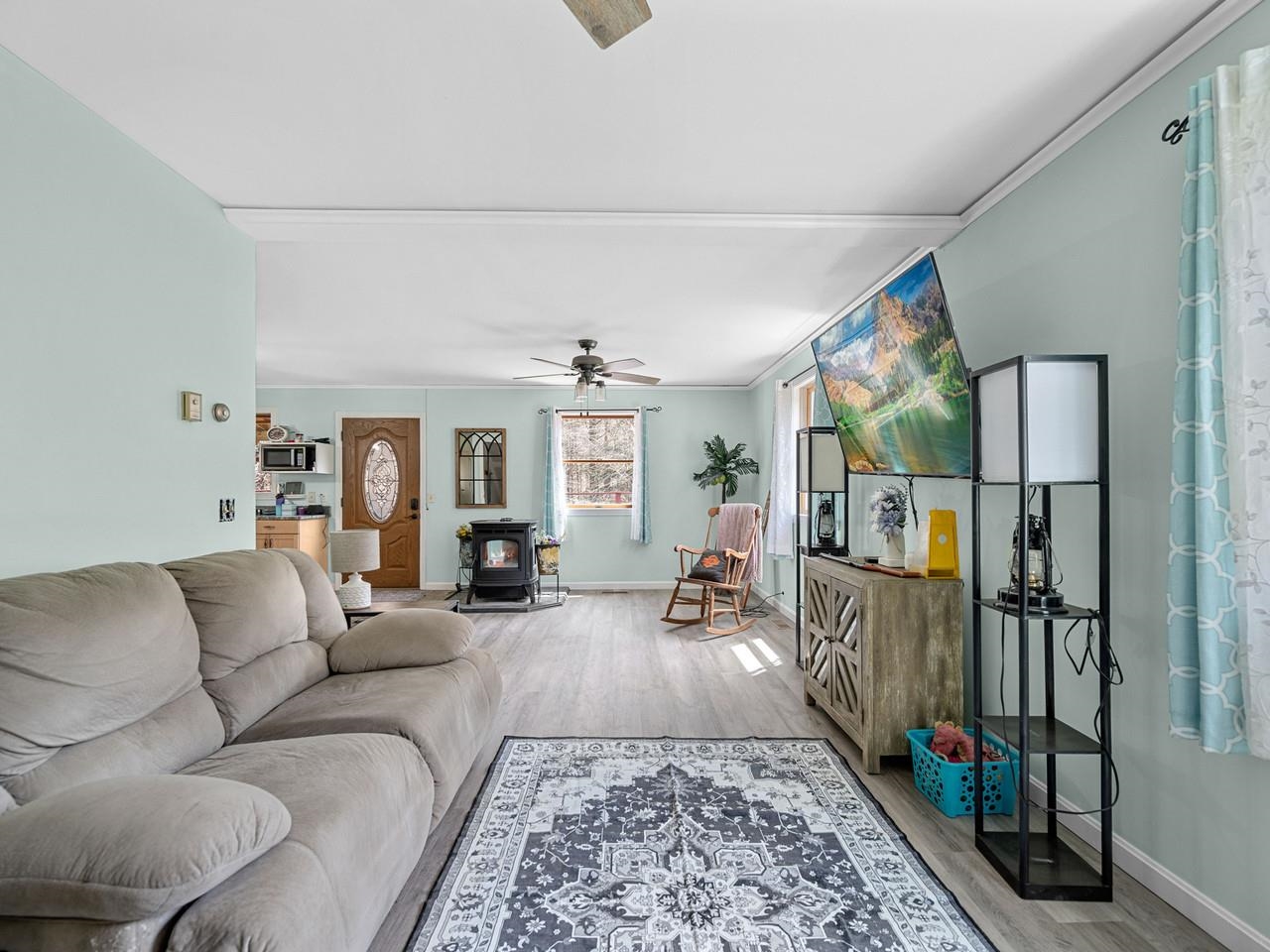 351 North Calais Road