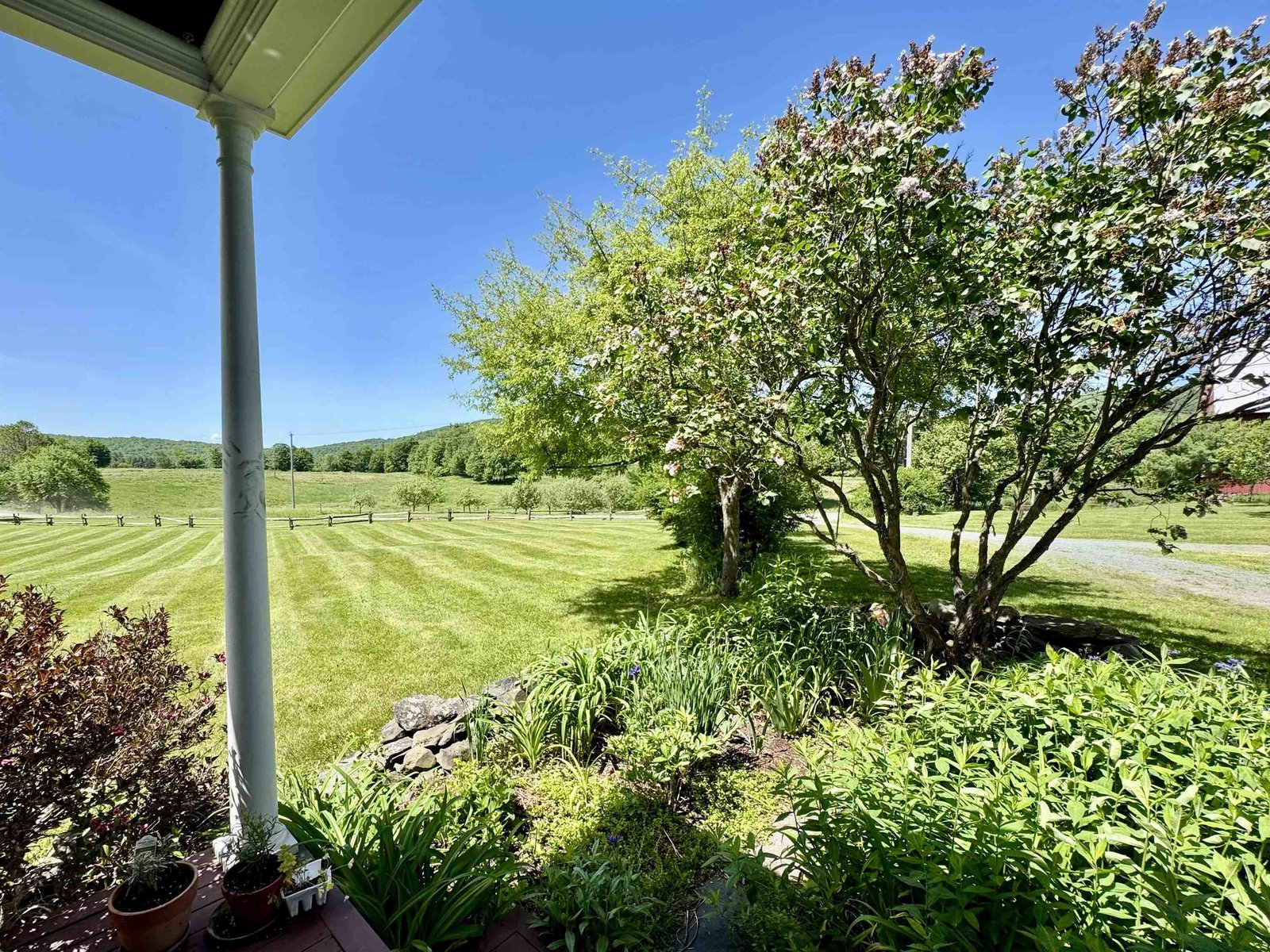 3517 Duck Pond Road