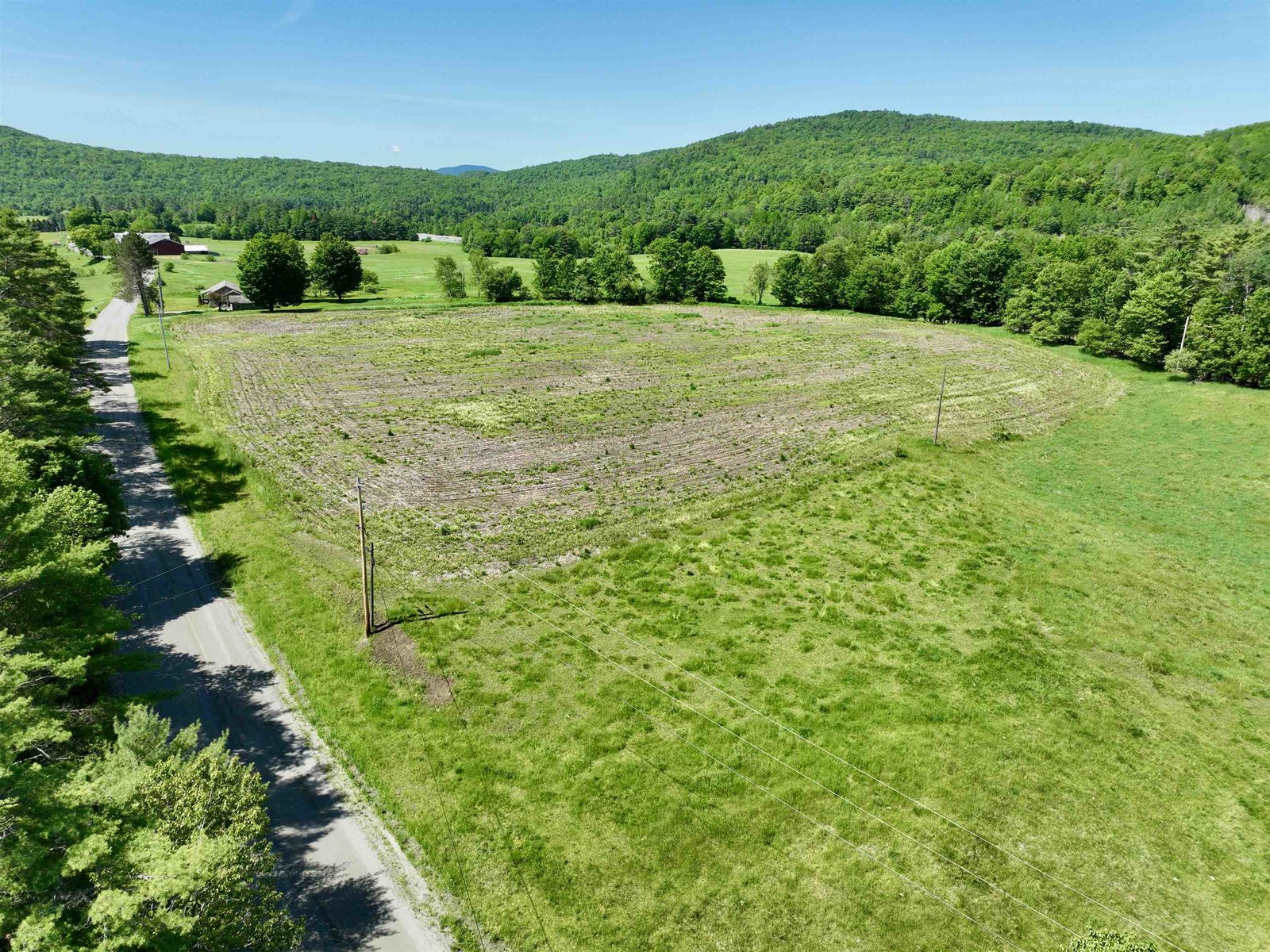 3517 Duck Pond Road
