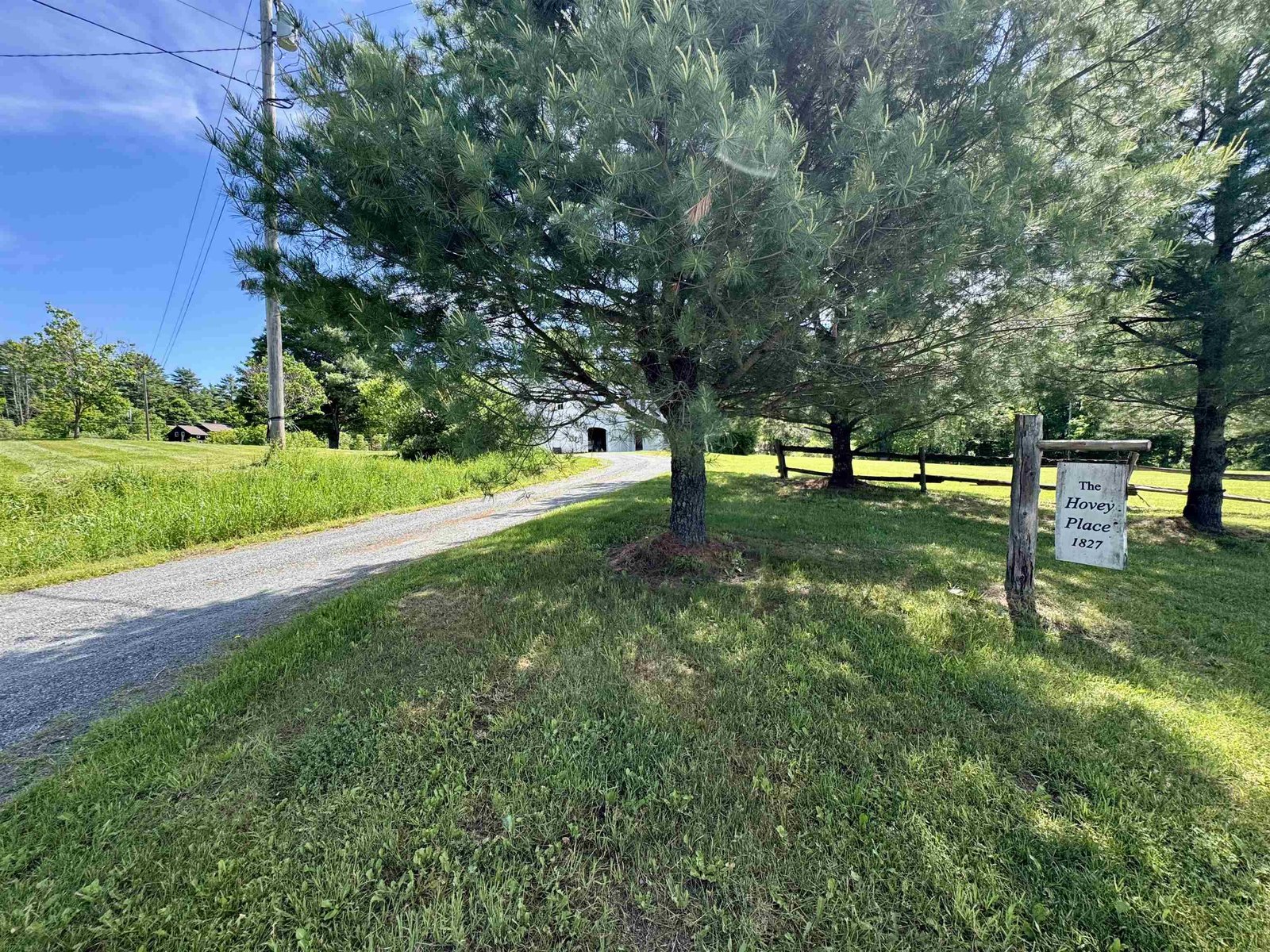 3517 Duck Pond Road