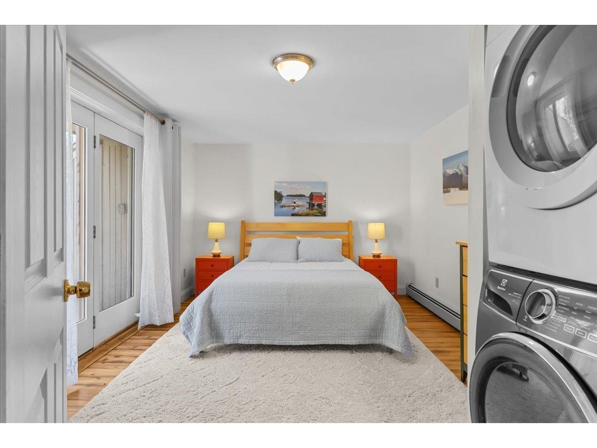 352 Colchester Avenue, Unit 1