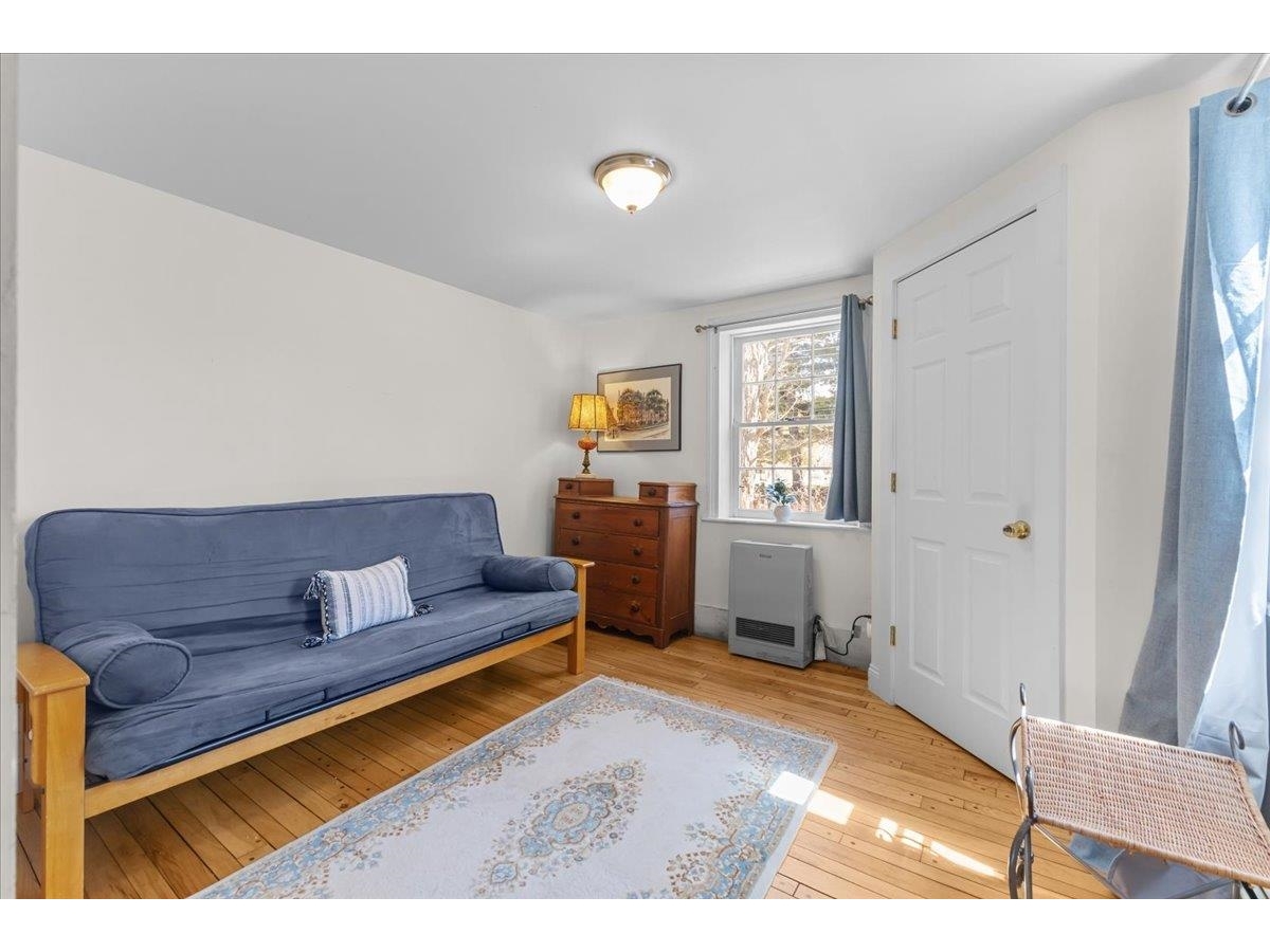 352 Colchester Avenue, Unit 1