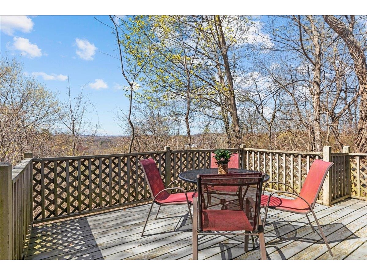 352 Colchester Avenue, Unit 1
