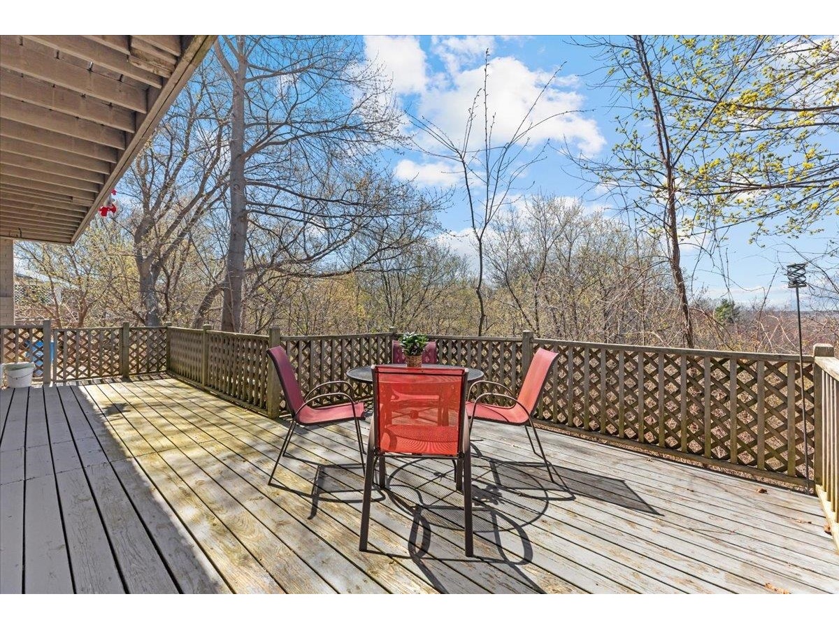 352 Colchester Avenue, Unit 1