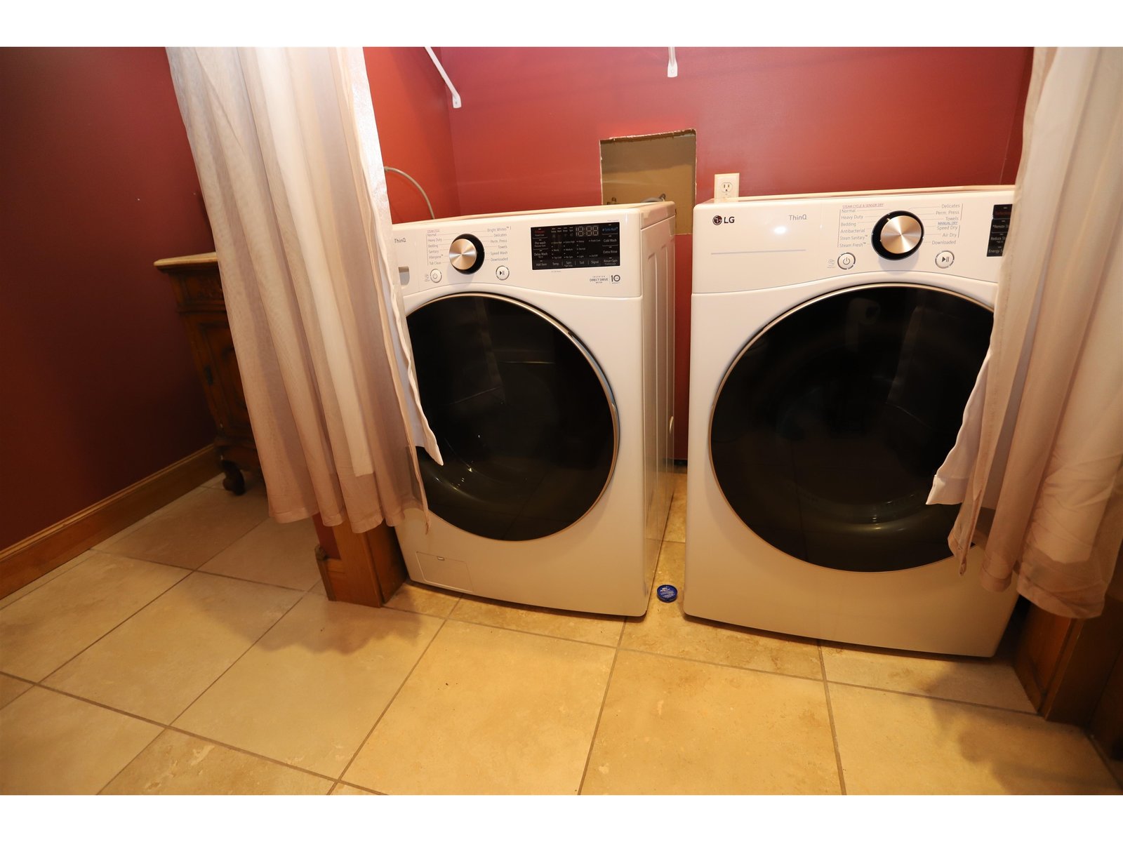 Washer/Dryer (Negotiable)