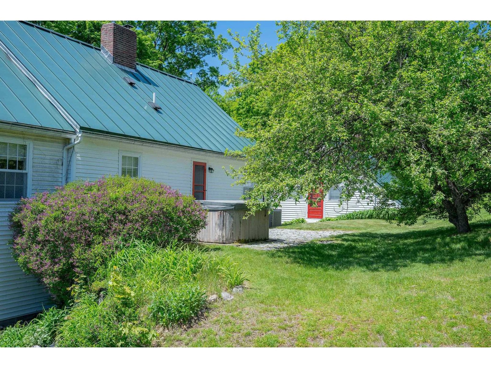 352 Maple Hill Road