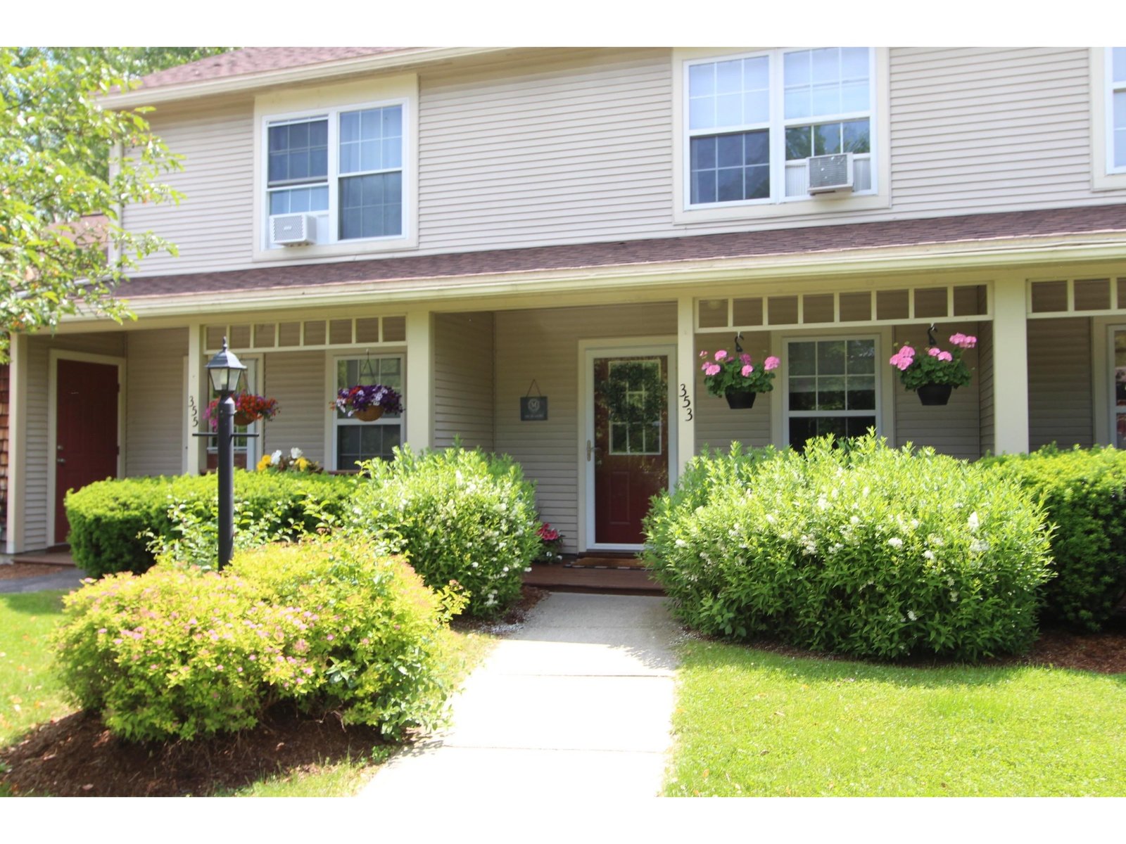 353 Cedar Lane, Williston