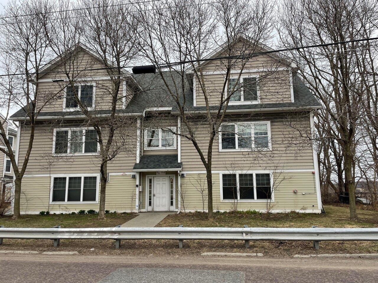 354 Manhattan Drive Burlington