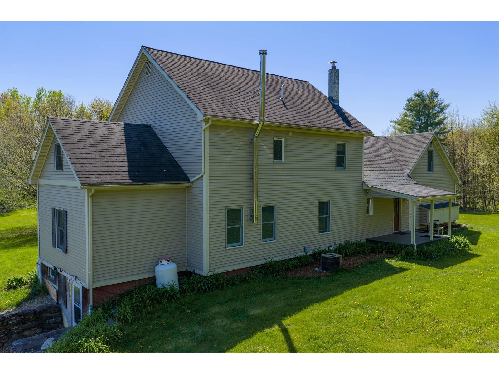 355 Huntley Road