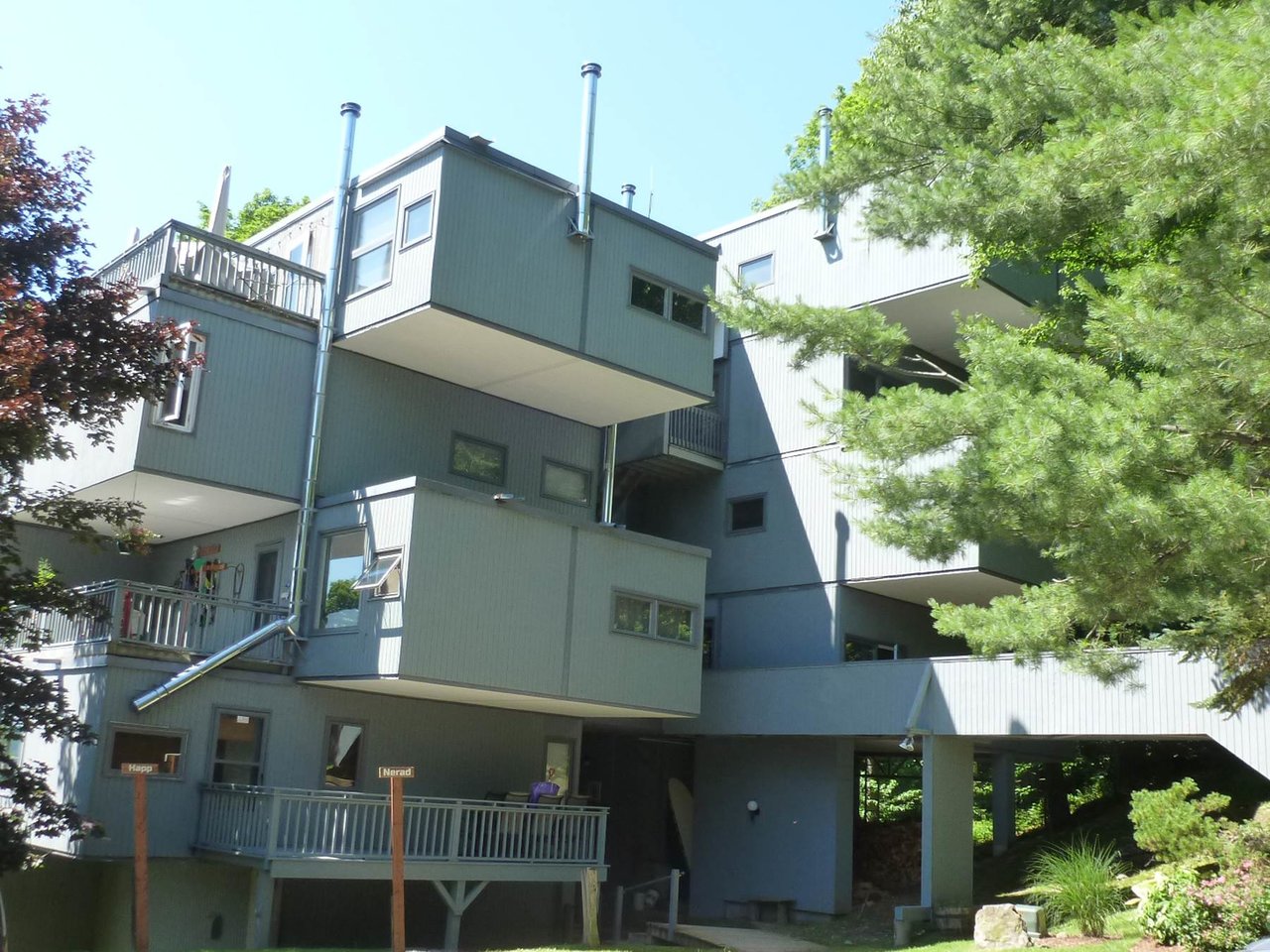 355 Summit Road, Unit 10