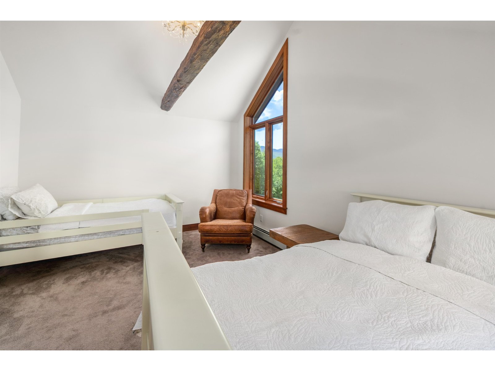 356 Weeks Hill Meadows, Unit 1