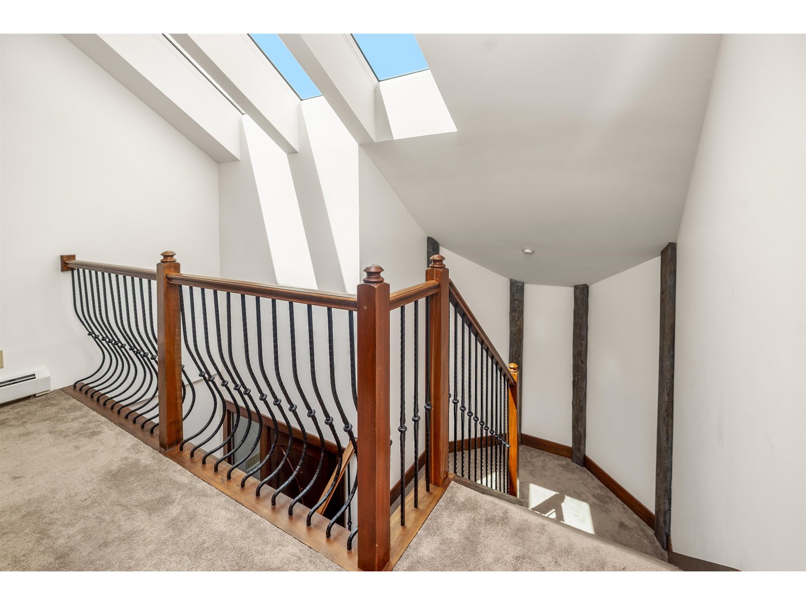 356 Weeks Hill Meadows, Unit 1