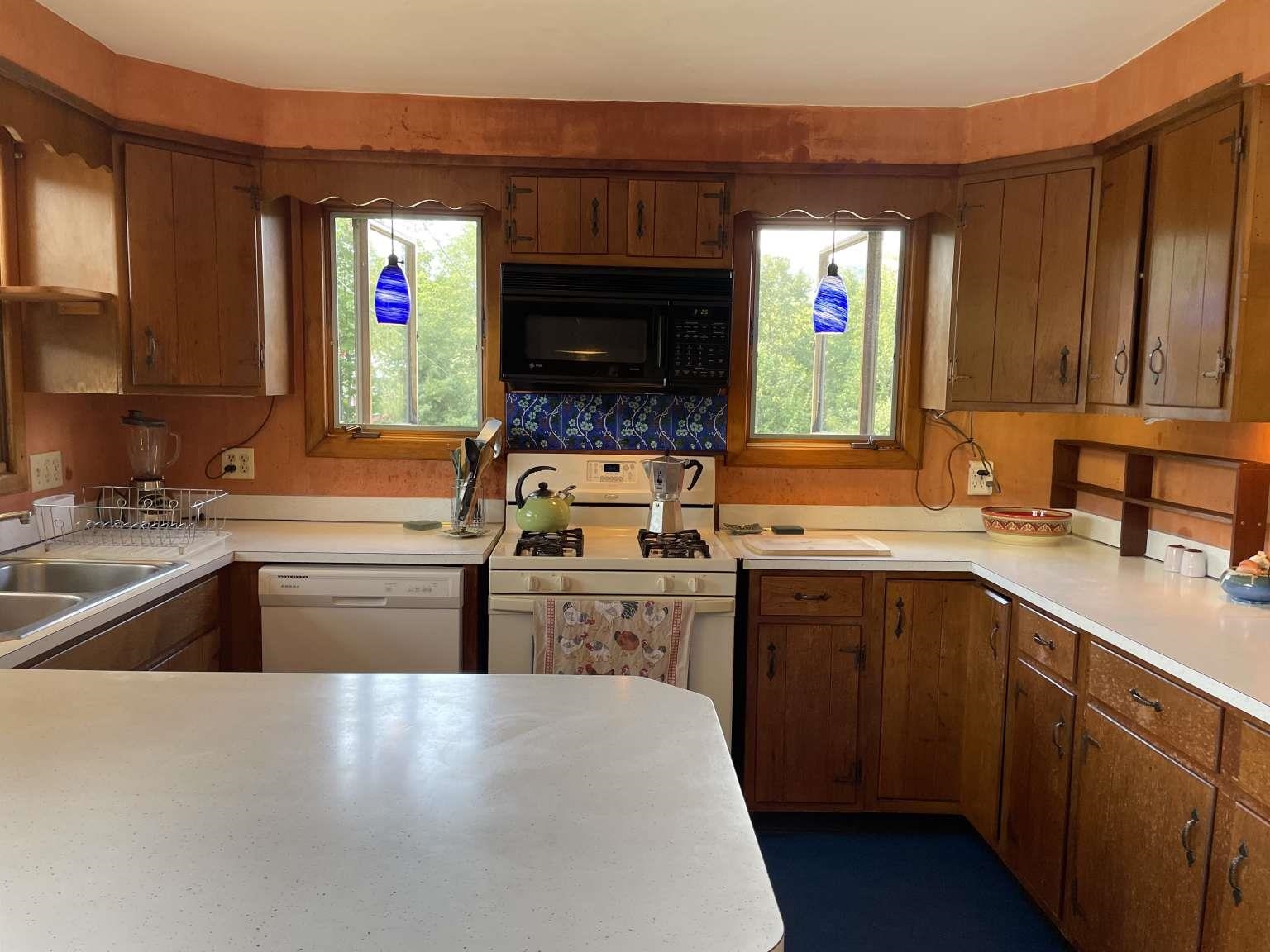 356 West Hill Road