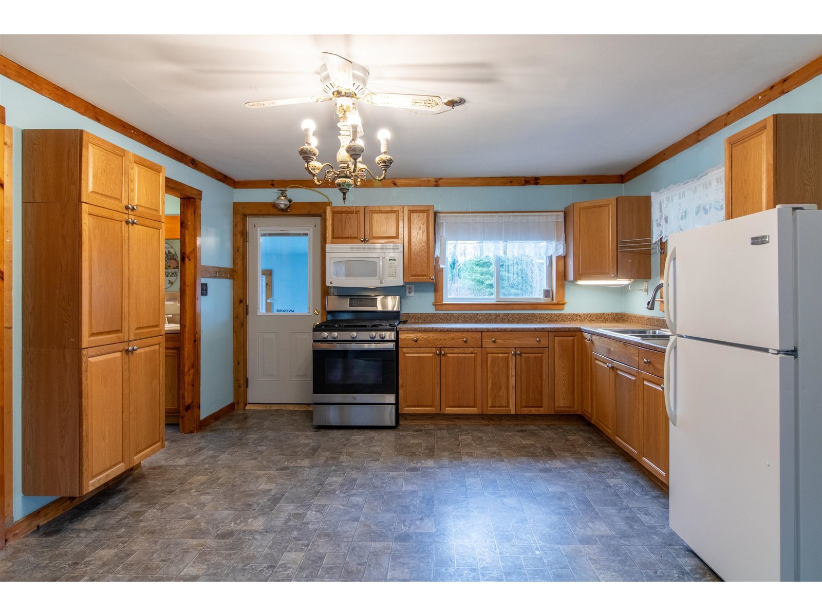 Kitchen/Dining