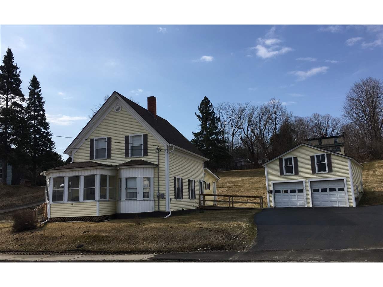 359 Lake Road