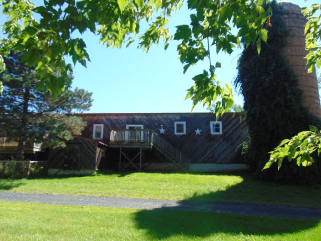 359 West Shore