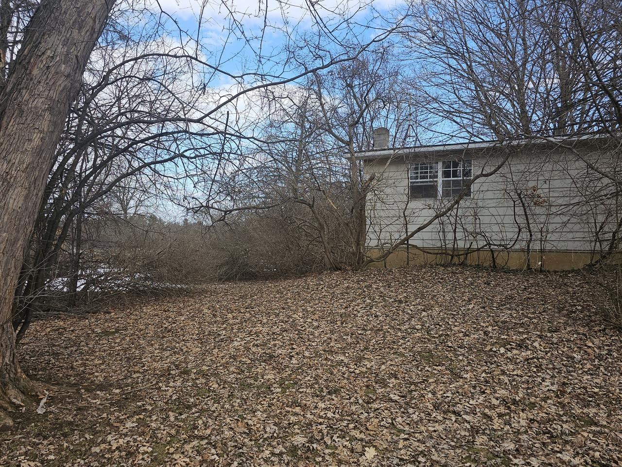 3597 Lake Road