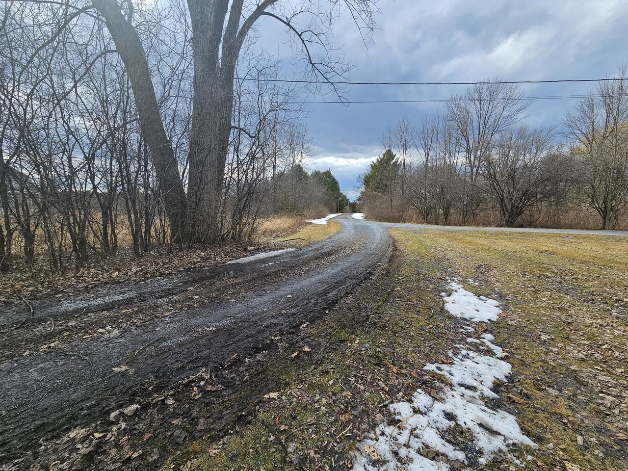 3597 Lake Road