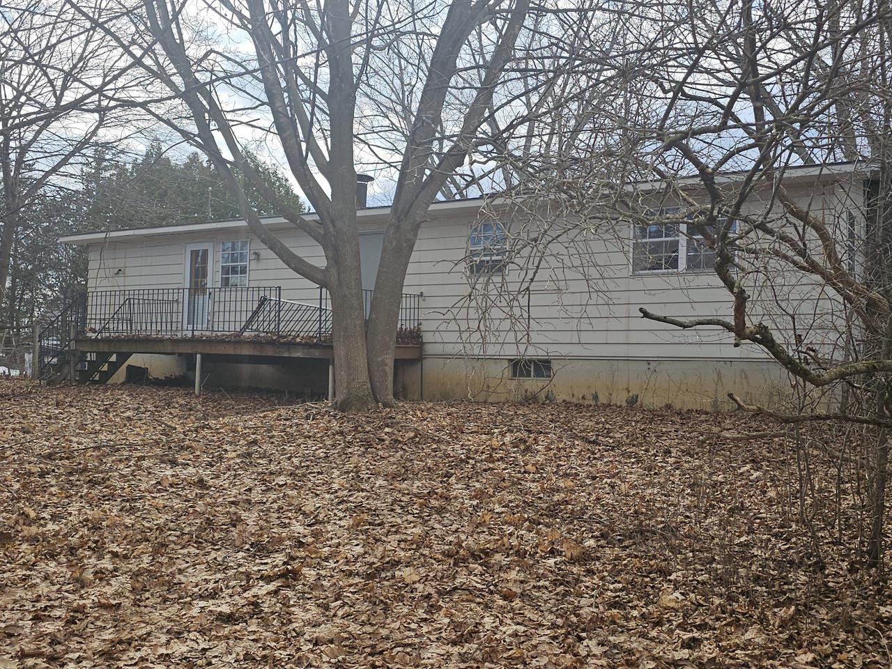3597 Lake Road