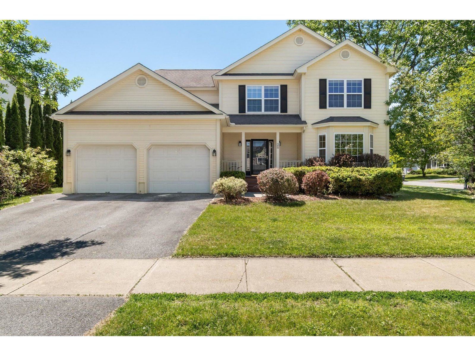 36 Bower Street South Burlington