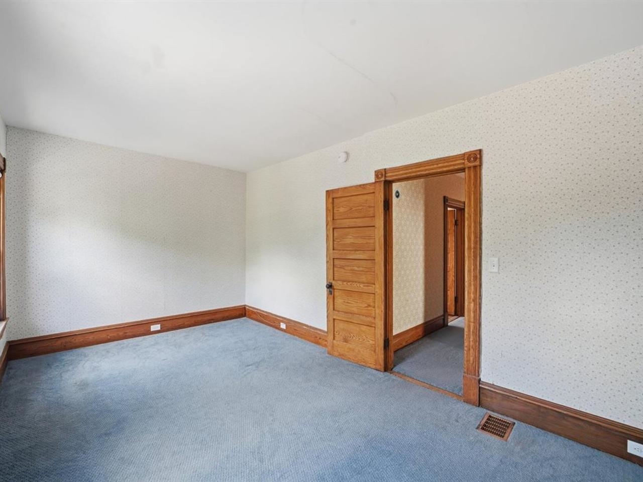 Spacious and sunny