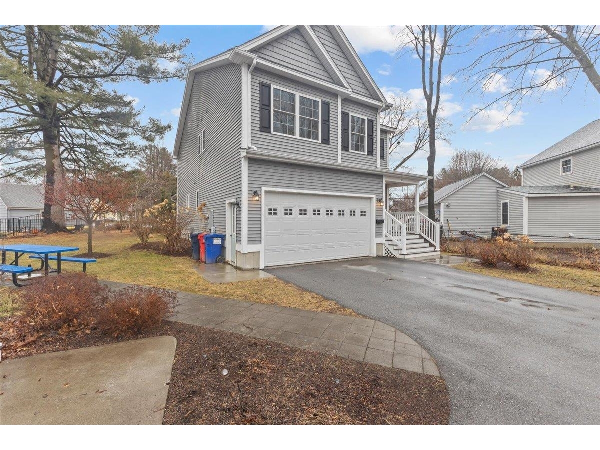 36 Lamoille Street
