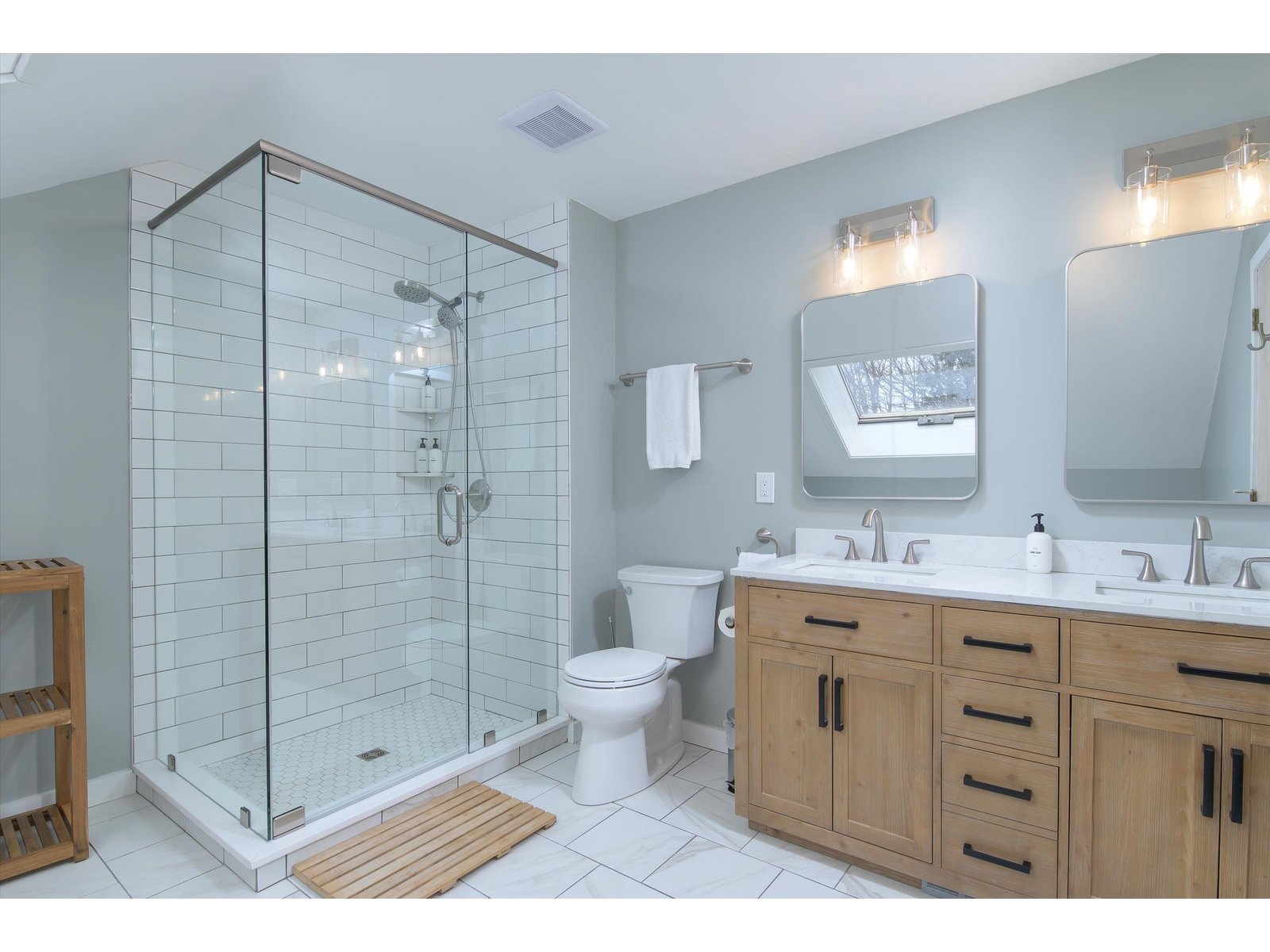 Spacious and Bright