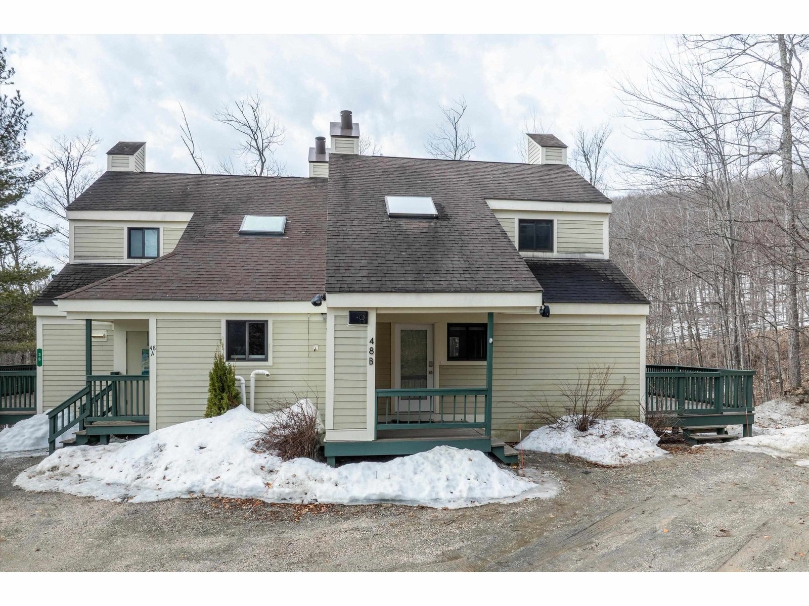 Townhome on the Right