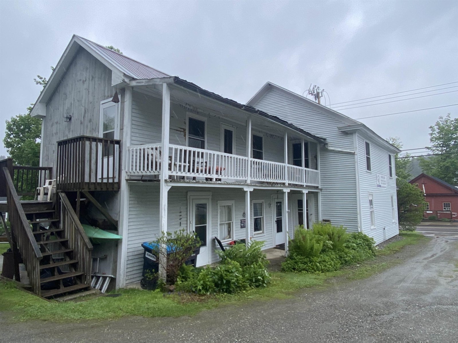 36 Lower Main Street East, Johnson