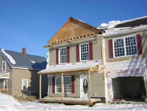 36 Middle Rd, Unit 3