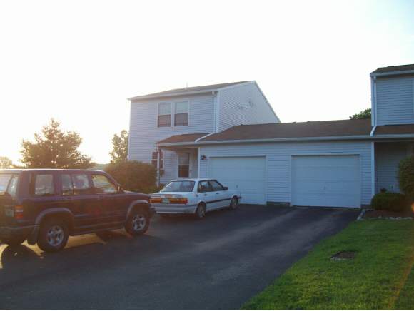 36 Robert Frost Circle, Unit 4