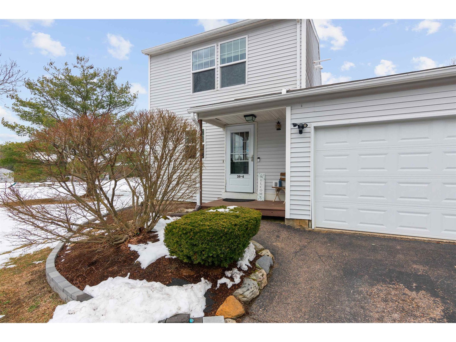 36 Robert Frost Circle, Unit 4