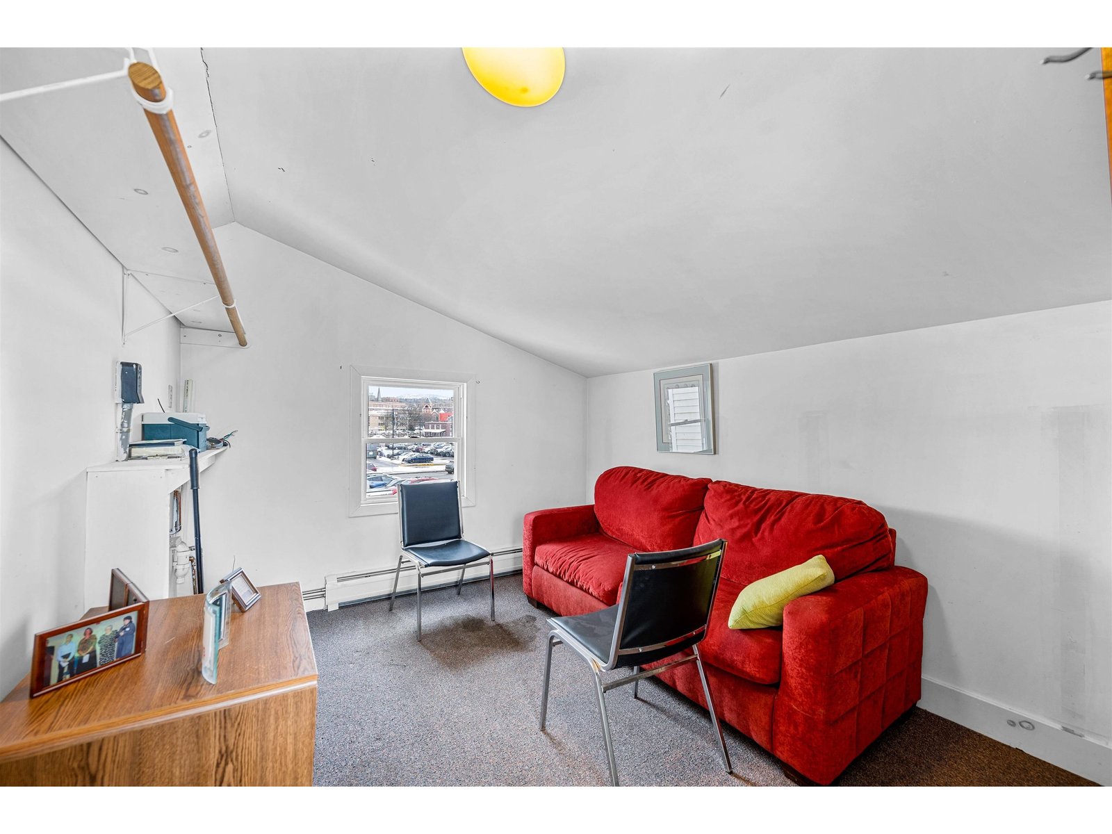 Possible 3rd bedroom or laundry room