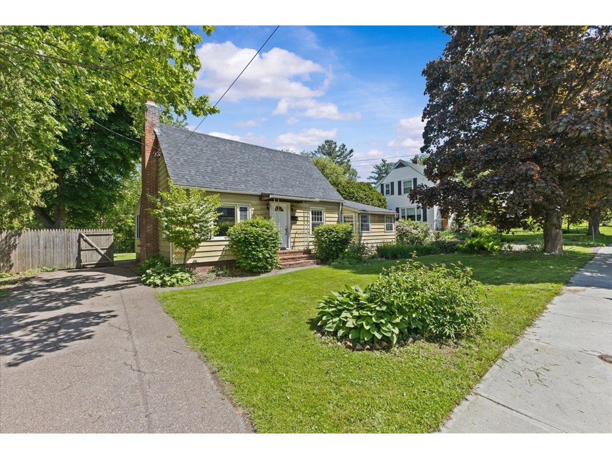 360 Flynn Avenue, Burlington