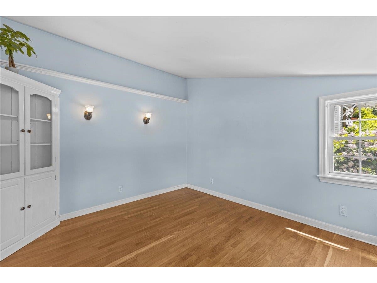 360 Flynn Avenue