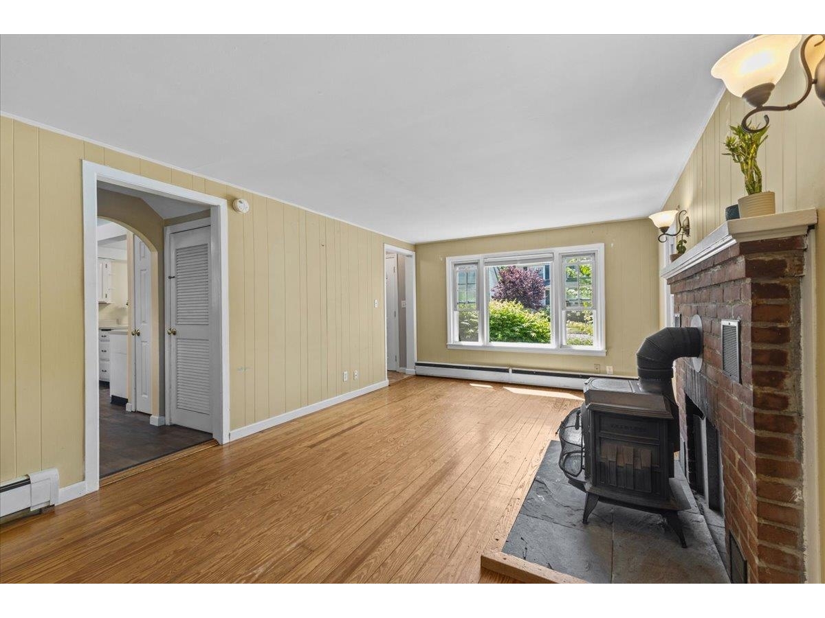 360 Flynn Avenue