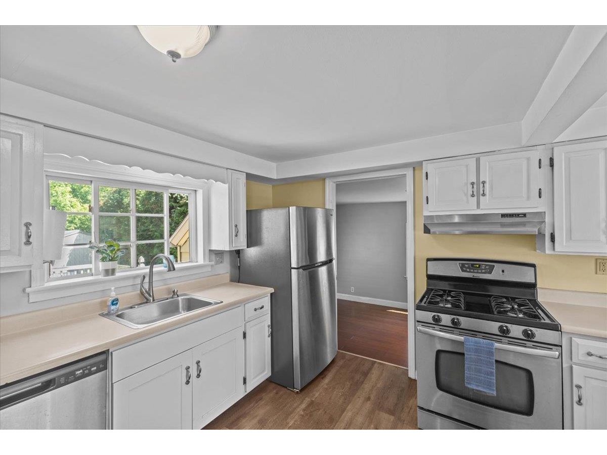 360 Flynn Avenue