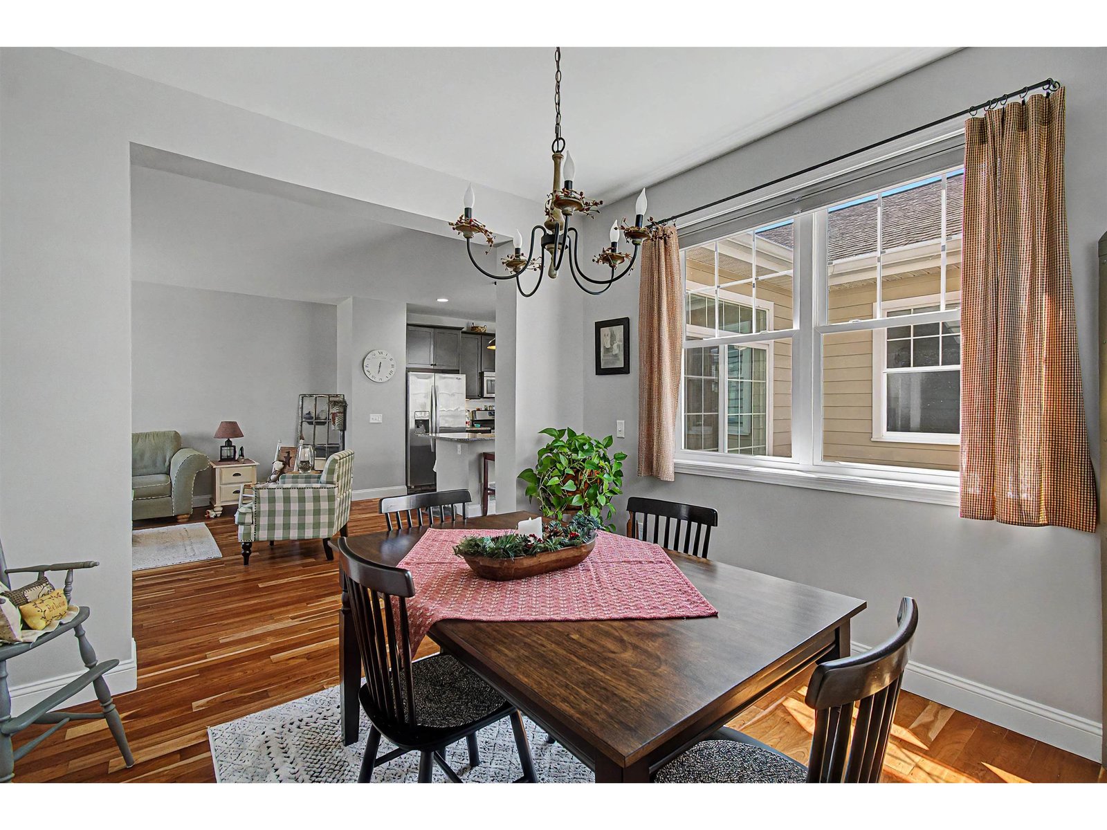 360 Zephyr Road