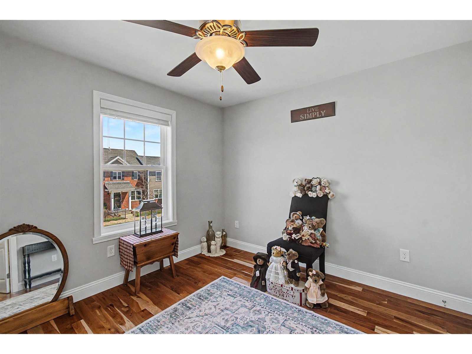 360 Zephyr Road